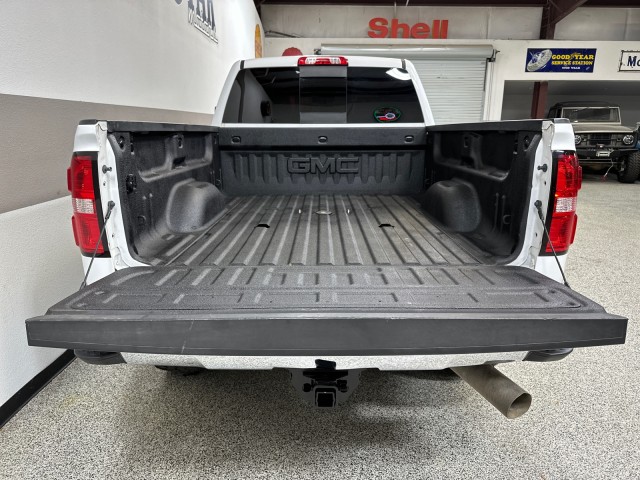 2018 GMC Sierra 2500HD SLT 4WD Duramax in , 