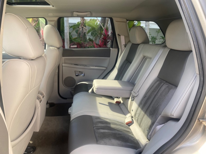 2006 Jeep Grand Cherokee Overland LOW MILES 57,372 1 OWNER 4WD in , 