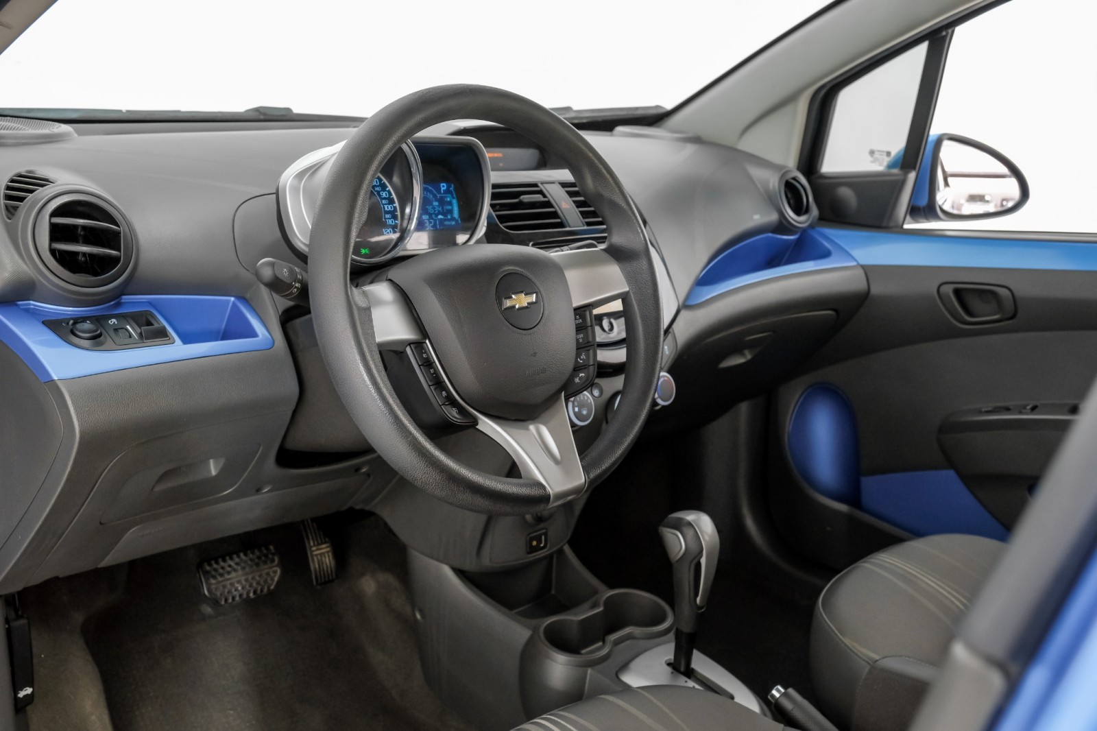 2015 Chevrolet Spark LT AUTOMATIC BLUETOOTH CRUISE CONTROL ALLOY WHEELS 3