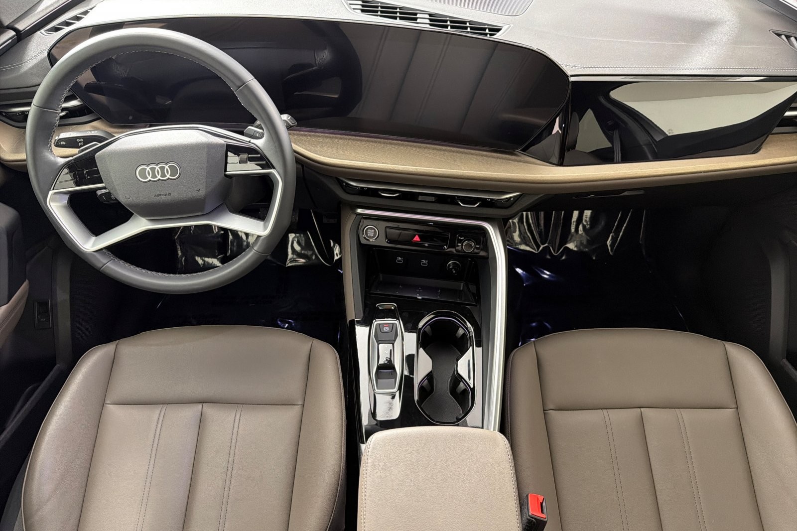 Used 2026 Glacier White Metallic Audi Premium 2.0 TFSI quattro image 12