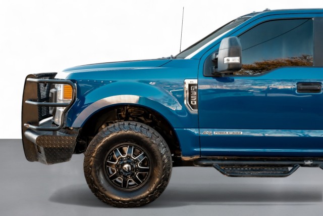 2022 Ford F-350 XL 12