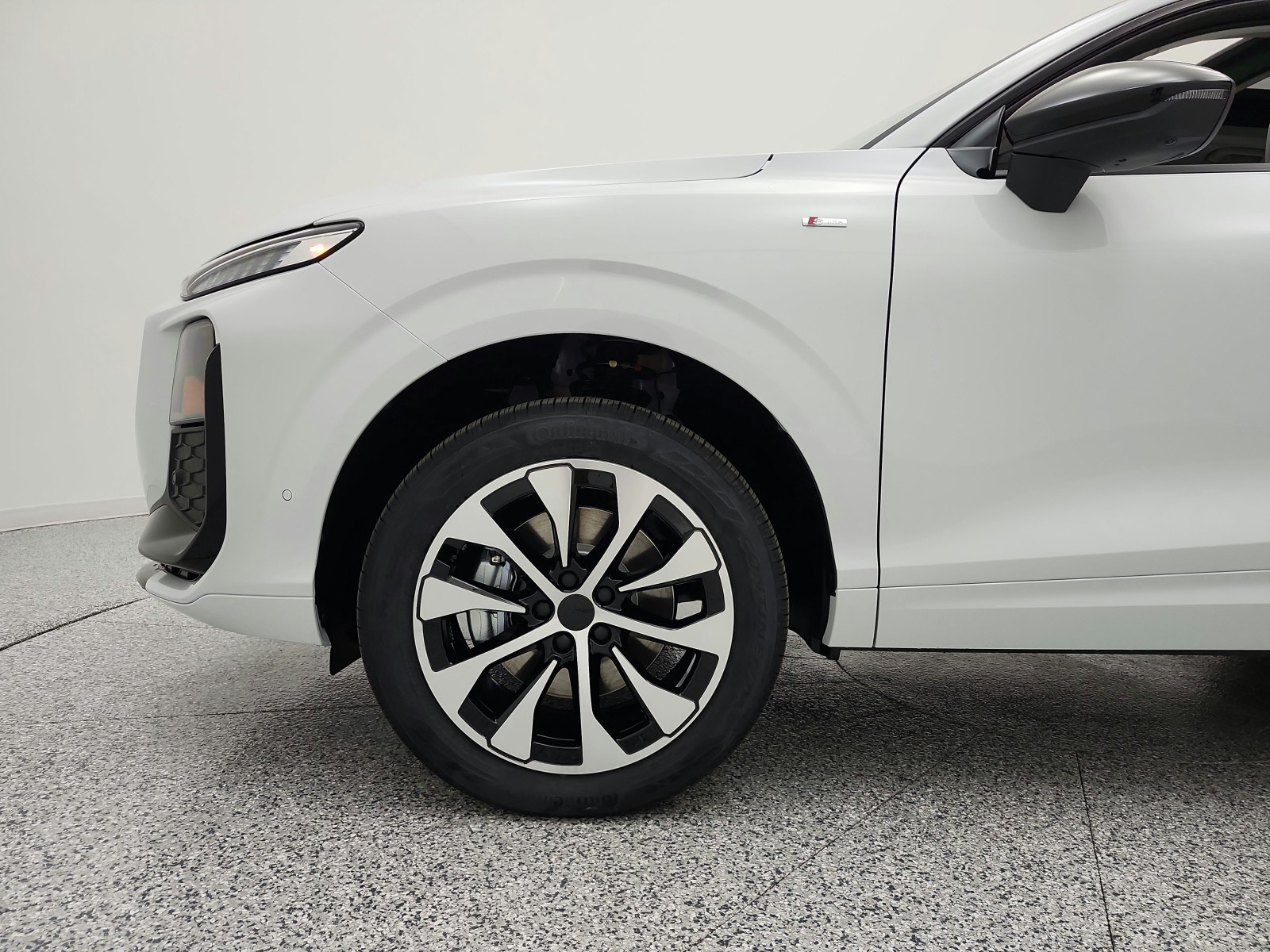 New 2026 Glacier White Metallic Audi S line quattro image 13