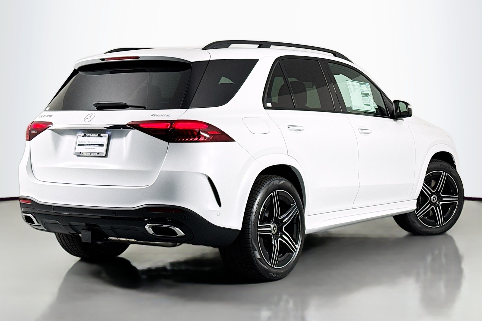 New 2026 MANUFAKTUR Moonlight White magno Mercedes-Benz GLE 350 4MATIC® SUV image 11