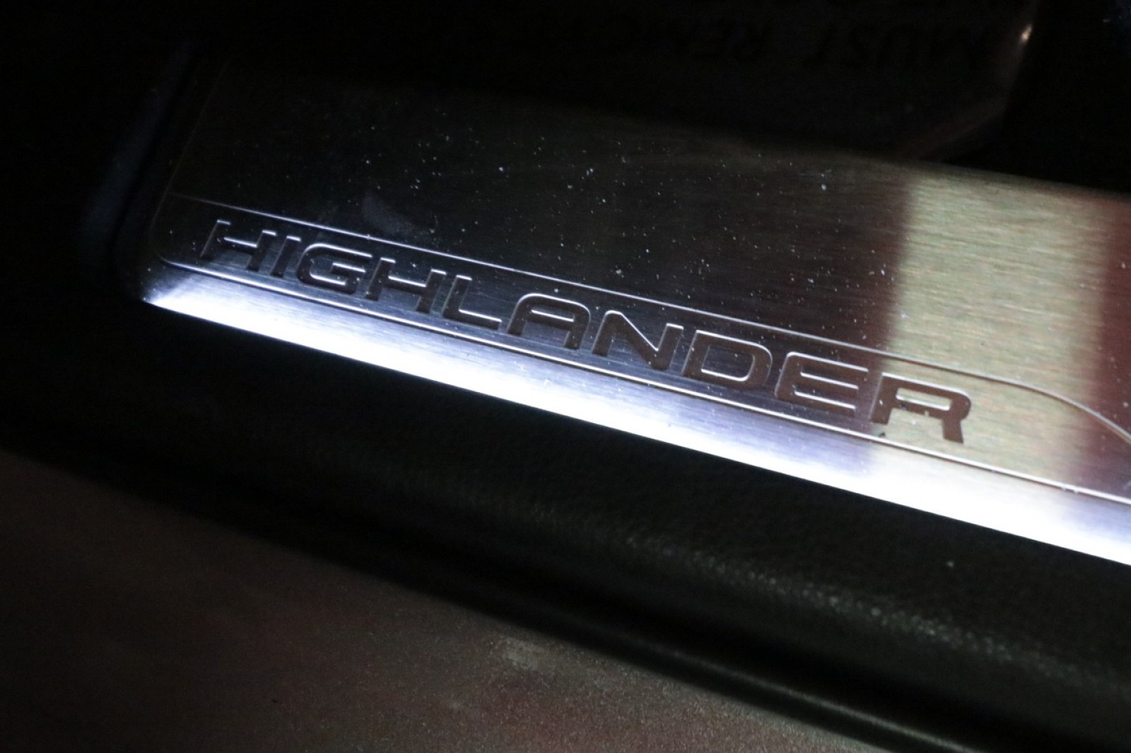 Used Car 2022 Toyota Highlander  Xle For Sale Under $35,000 In Austin, Texas