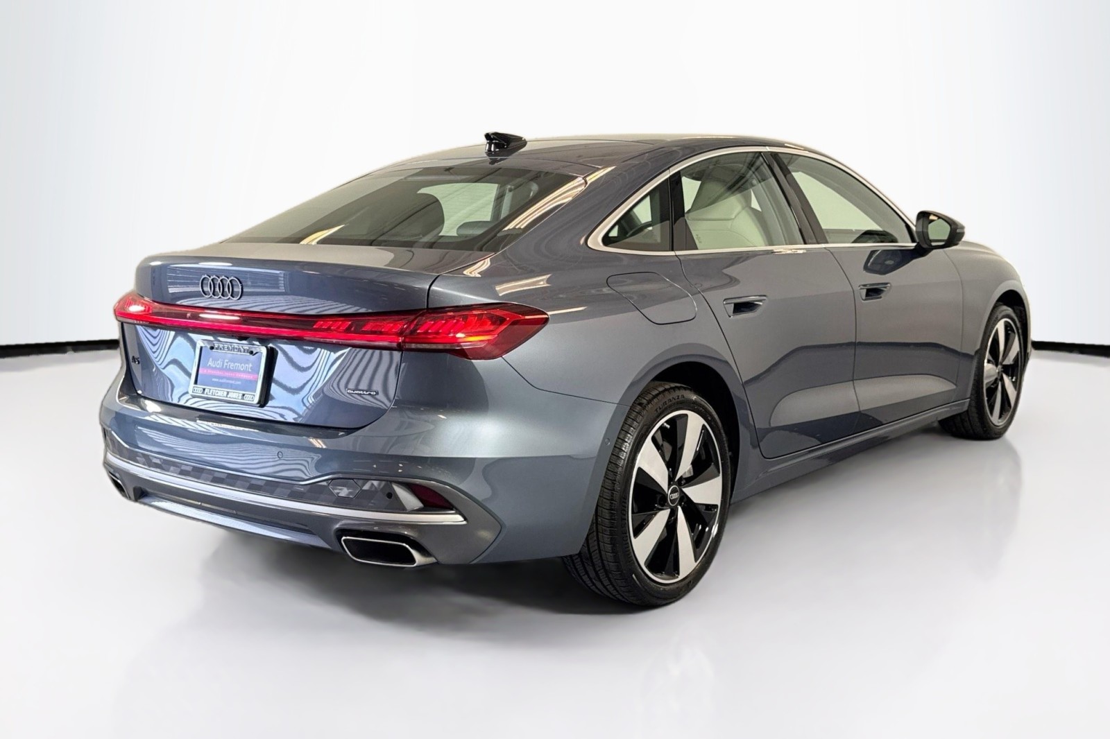 Used 2025 HORIZON BLUE Audi Prestige image 5