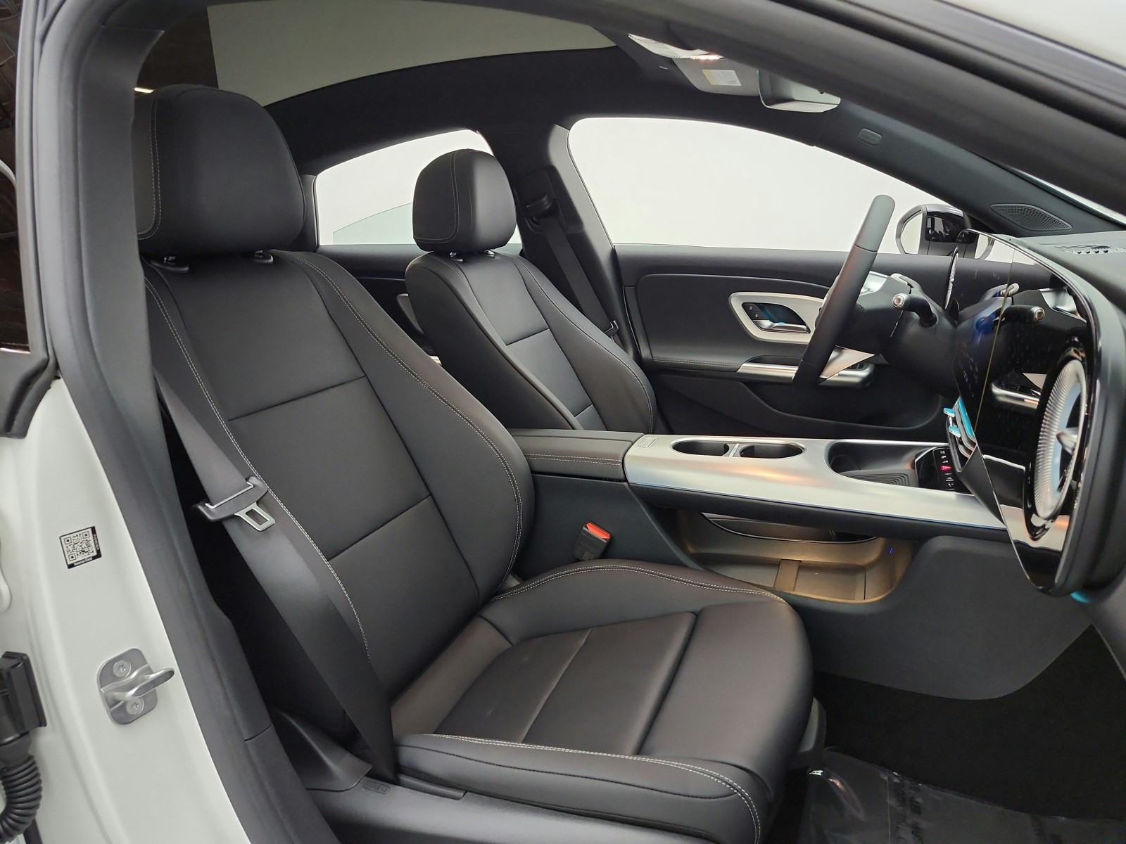 New 2027 Polar White Mercedes-Benz CLA 220 Hybrid FWD image 15