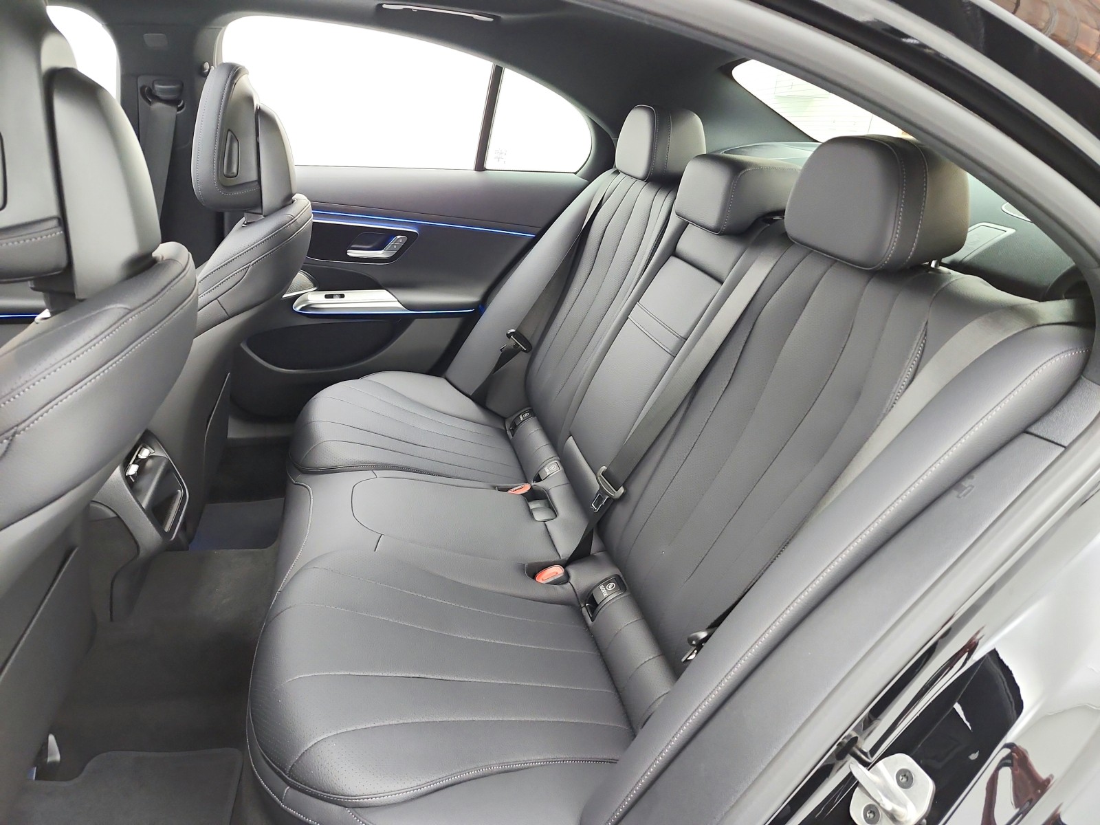 New 2026 Black Mercedes-Benz E 350 image 10