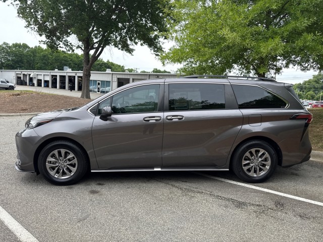 ToyotaSienna4