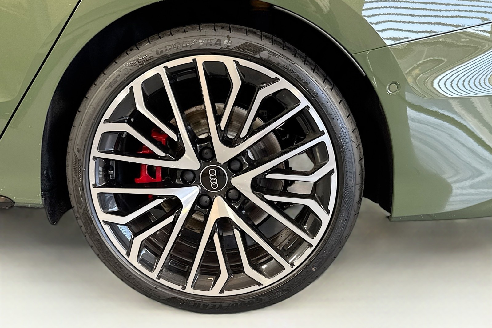 New 2026 District Green Metallic Audi quattro image 29