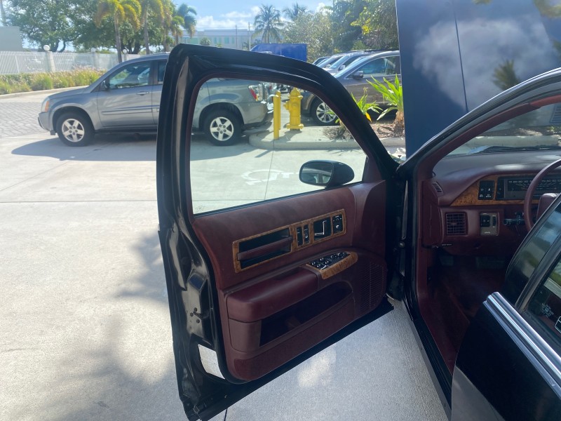 1993 Chevrolet Caprice Classic STATON WAGON 1 OWNER in , 