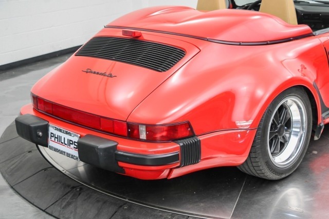 1989 Porsche 911 Carrera Speedster 11