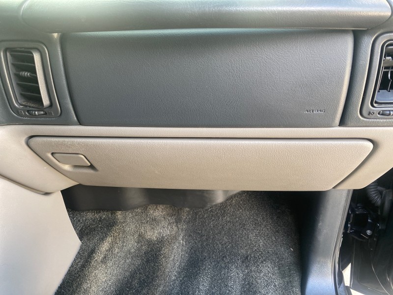 2001 Chevrolet Suburban LT Z71 1 FL 4WD 44 SERVICES NO ACCIDENTS in ,