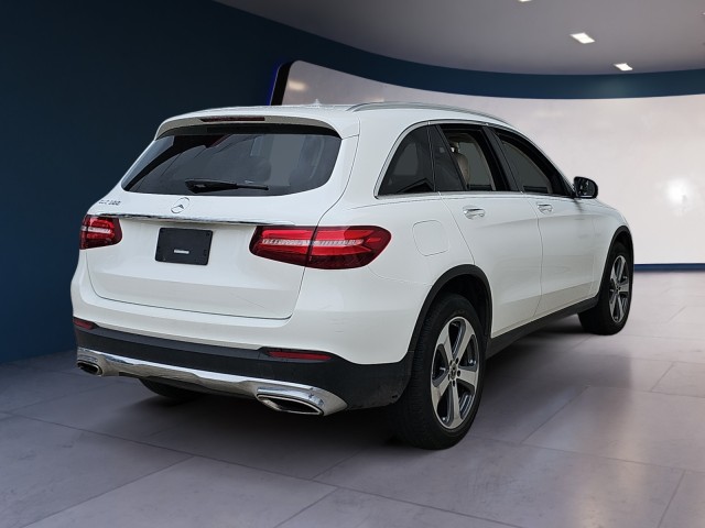 2019 Mercedes-Benz GLC GLC 300 5