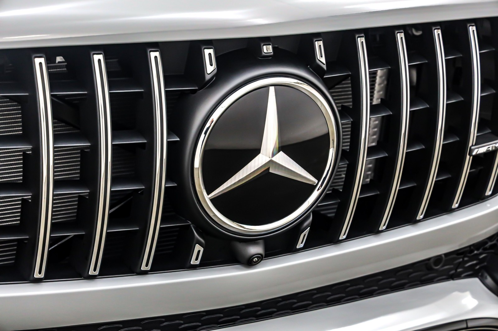 New 2026 MANUFAKTUR Alpine Grey Mercedes-Benz AMG® GLE 53 image 13