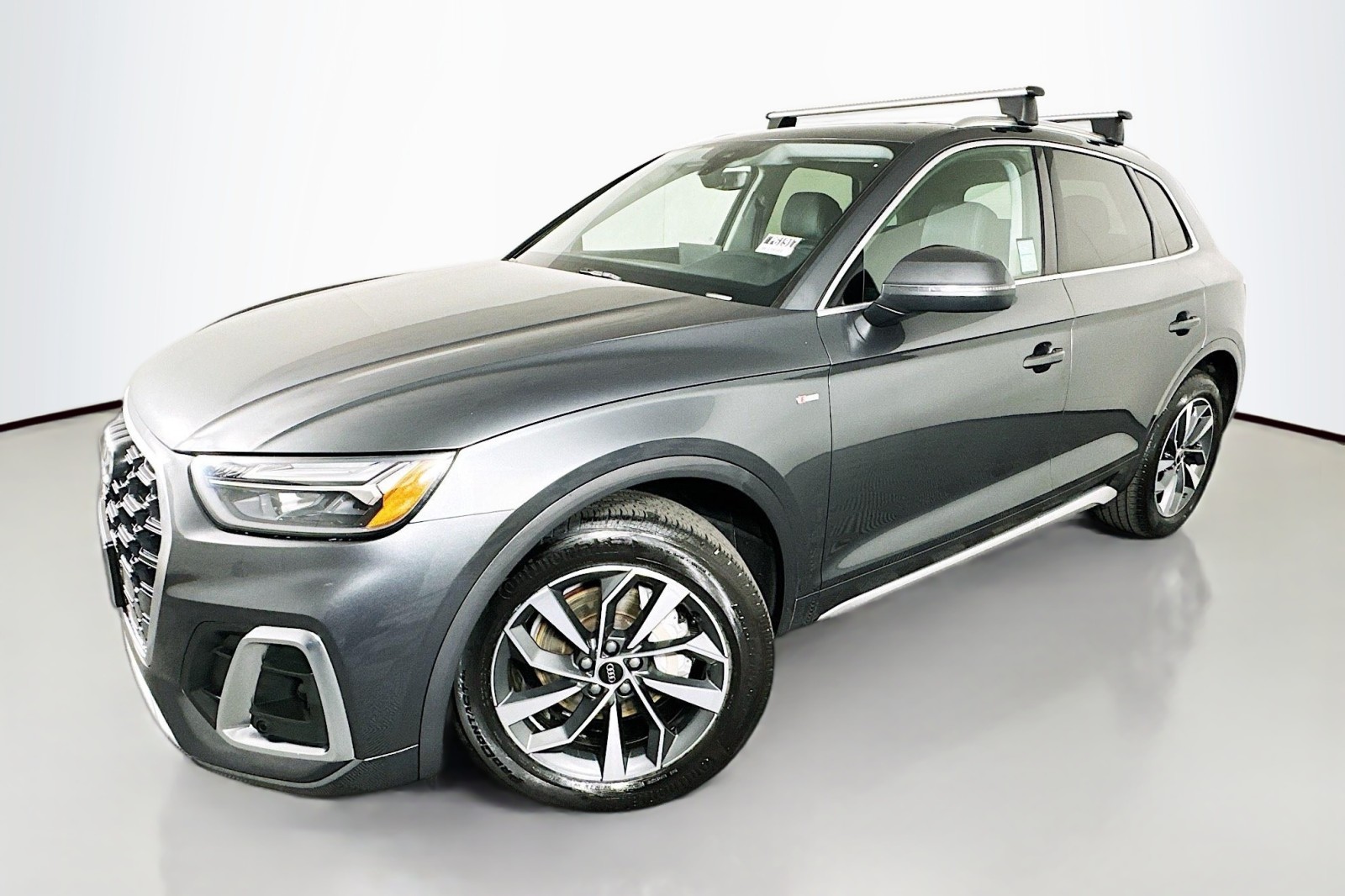 2023 Audi Q5 45 Premium Plus's photo