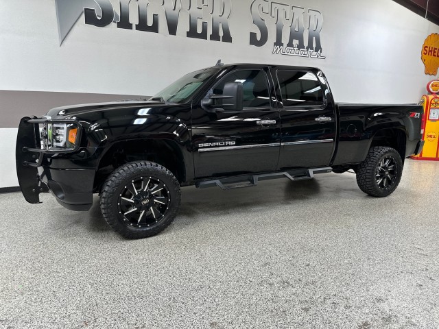 2012 GMC Sierra 2500HD Denali 4WD Duramax in , 