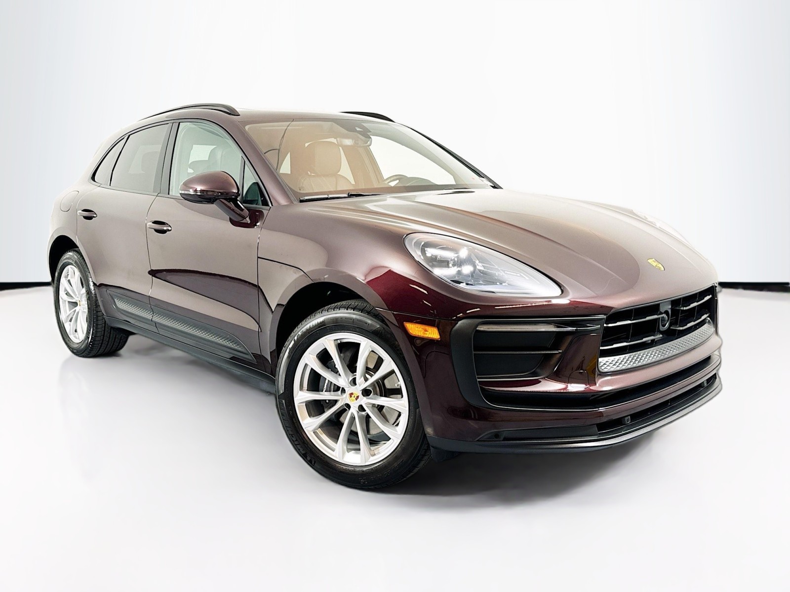 2024 Porsche Macan  3