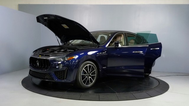 2019 Maserati Levante GranSport 11