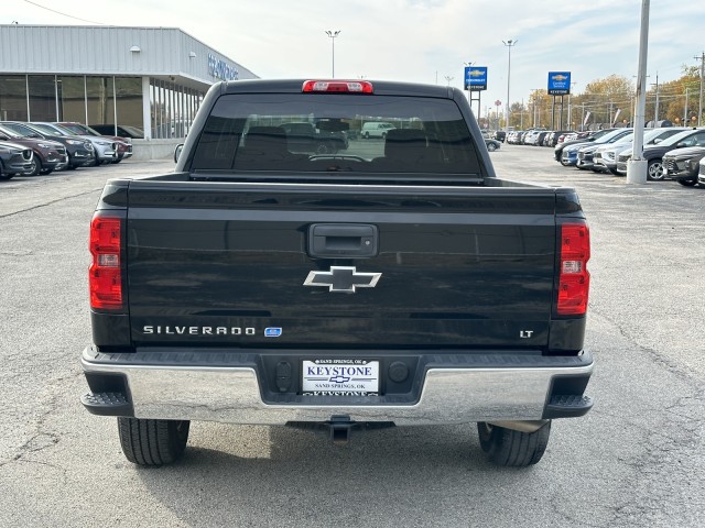 2017 Chevrolet Silverado 1500 LT 4