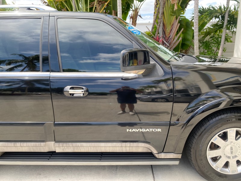 2004 Lincoln Navigator LOW MILES 67,511 SUNROOF in ,