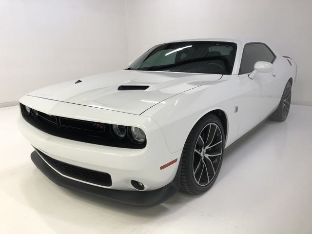 57242014 Dodge Challenger SXT Plus