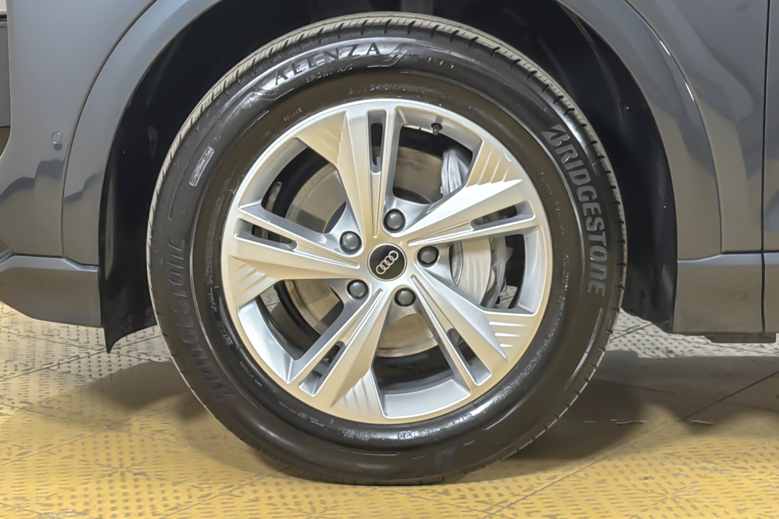 Used 2025 Manhattan Gray Metallic Audi Premium RWD image 26