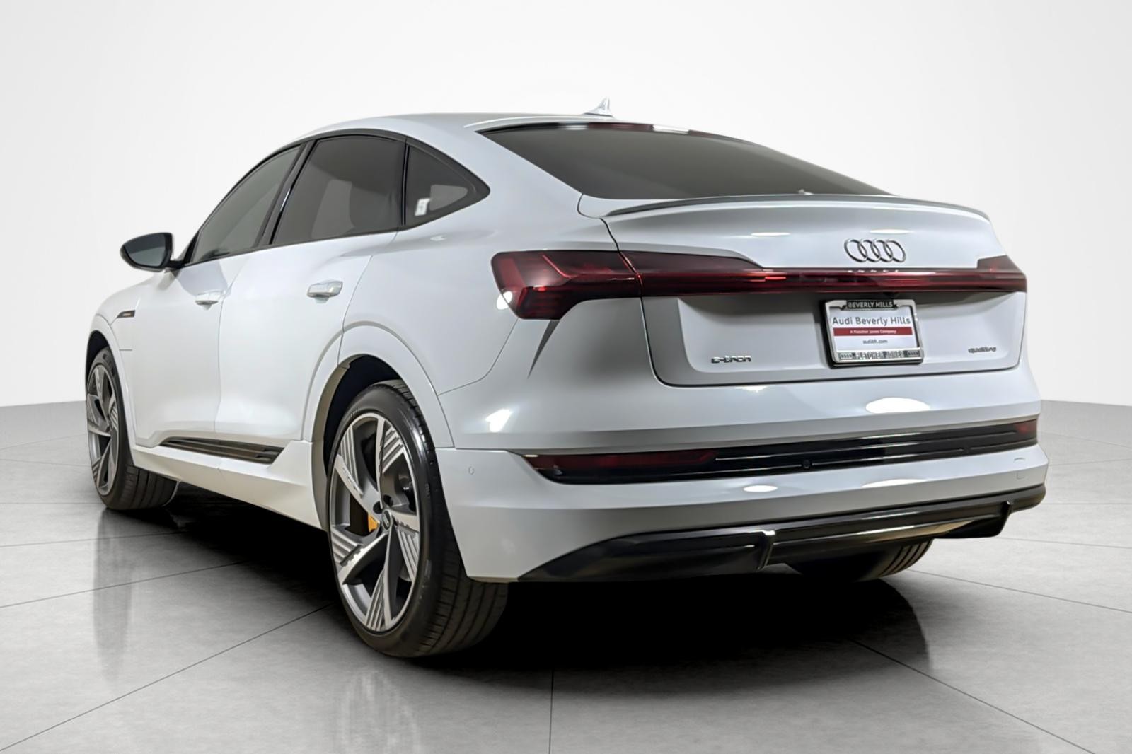 Used 2023 Glacier White Metallic Audi S line Prestige quattro image 3