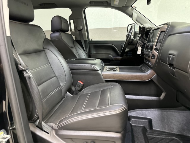 2018 GMC Sierra 2500HD Denali 4WD Duramax in , 