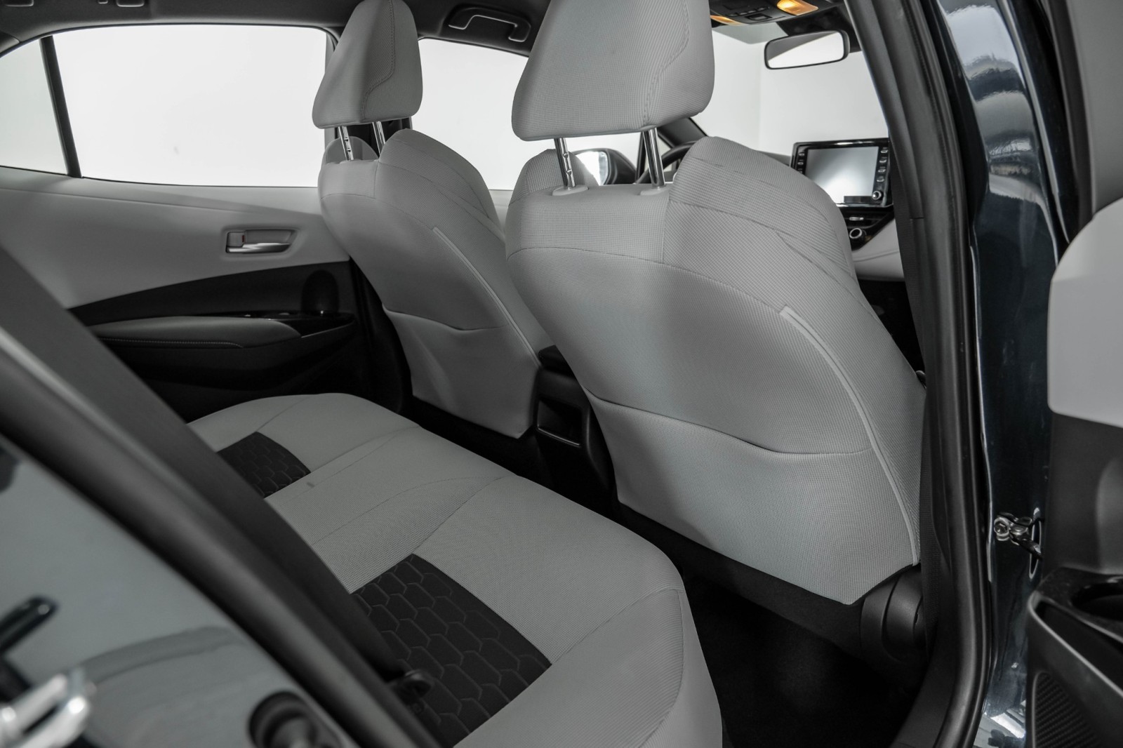2019 Toyota Corolla Hatchback SE PRE COLLISION SYSTEM LANE DEPARTURE ALERT REAR  38