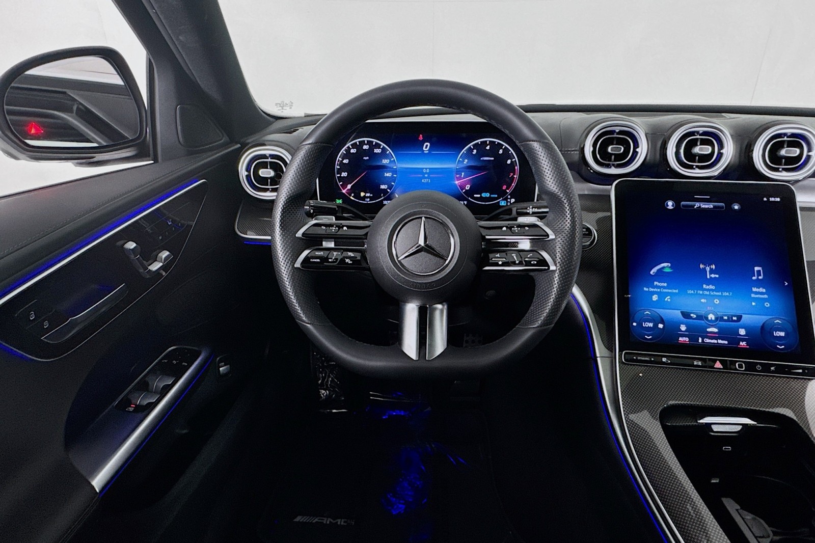 Used 2022 MANUFAKTUR Moonlight White Metallic Mercedes-Benz C 300 image 4