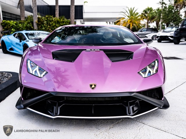 2022 Lamborghini Huracan STO  in , 