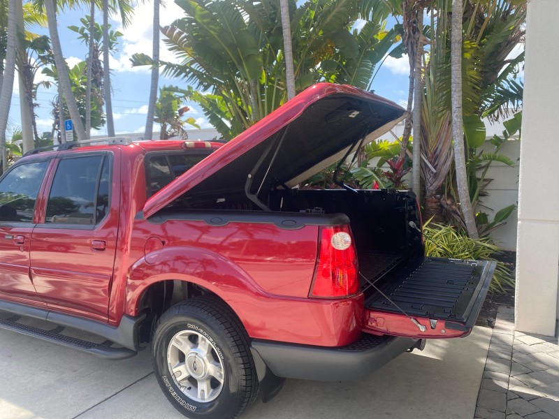 2003 Ford Explorer Sport Trac XLT LOW MILES 59,213 in , 