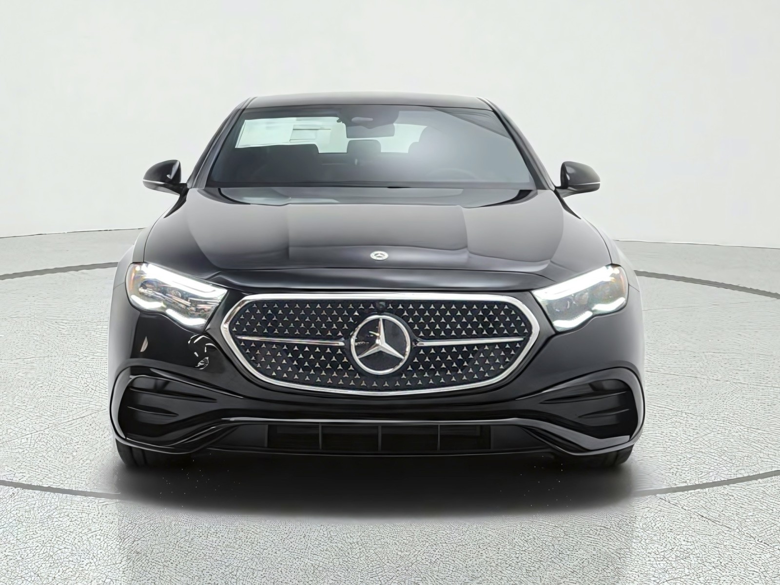 New 2027 Black Mercedes-Benz E 350 RWD Sedan image 2
