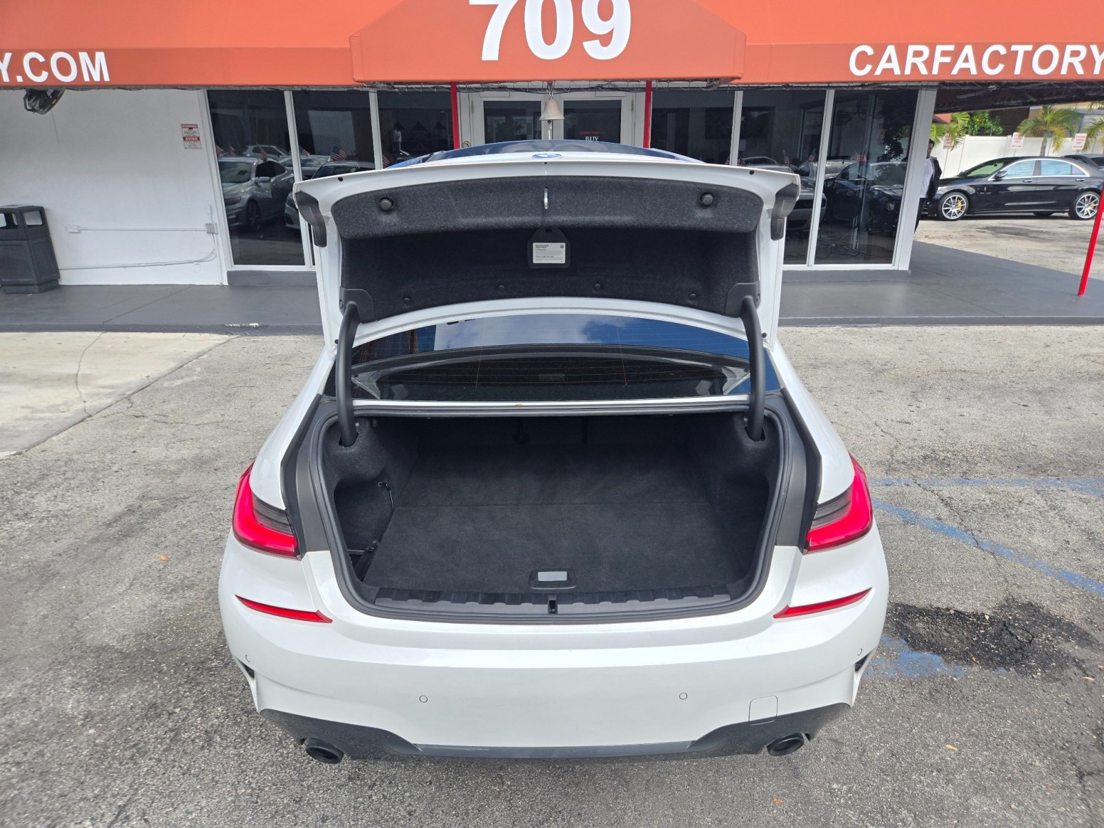 2021 BMW 330e - $18,988