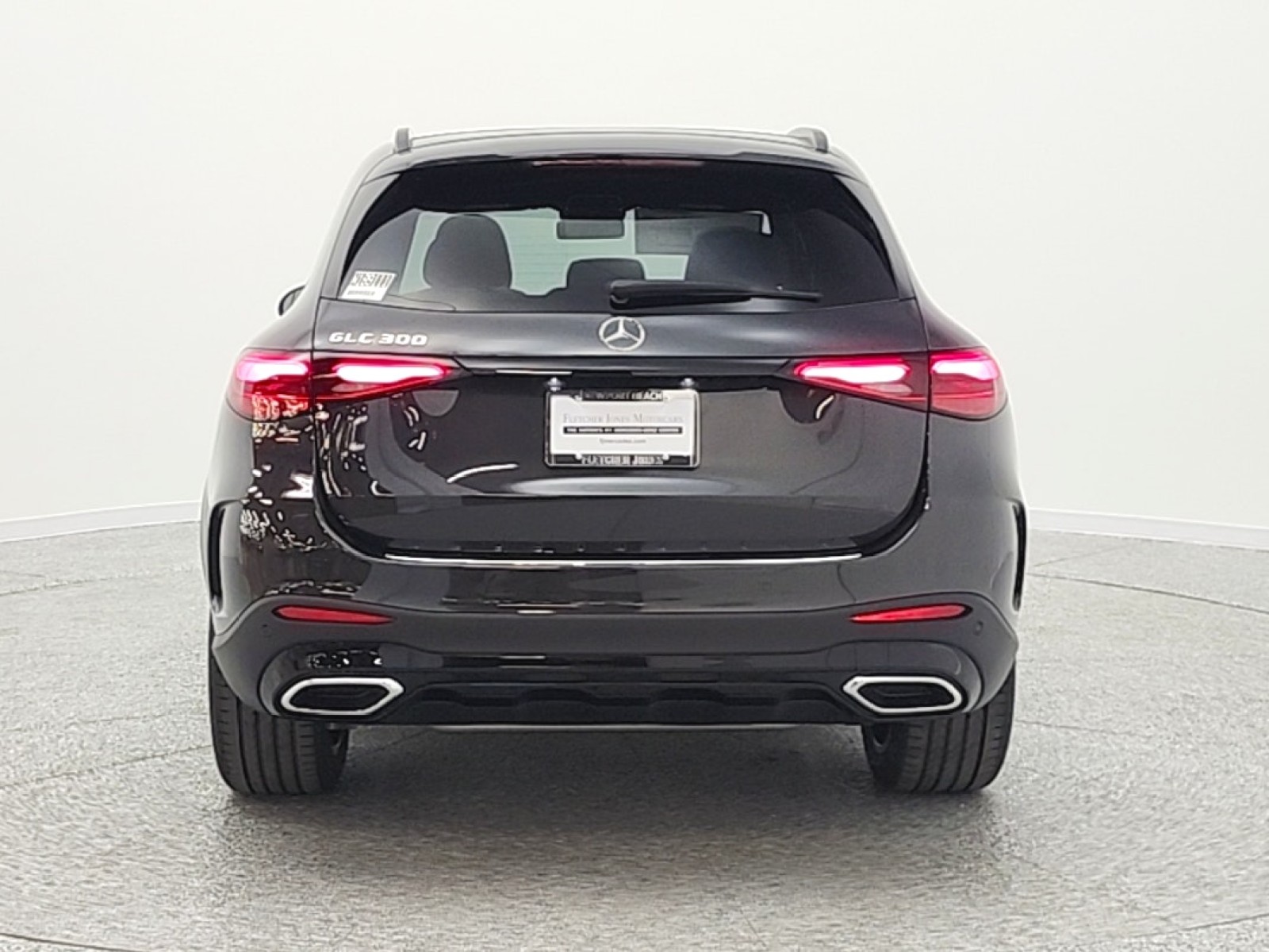 New 2026 Graphite Grey Metallic Mercedes-Benz GLC 300 image 6