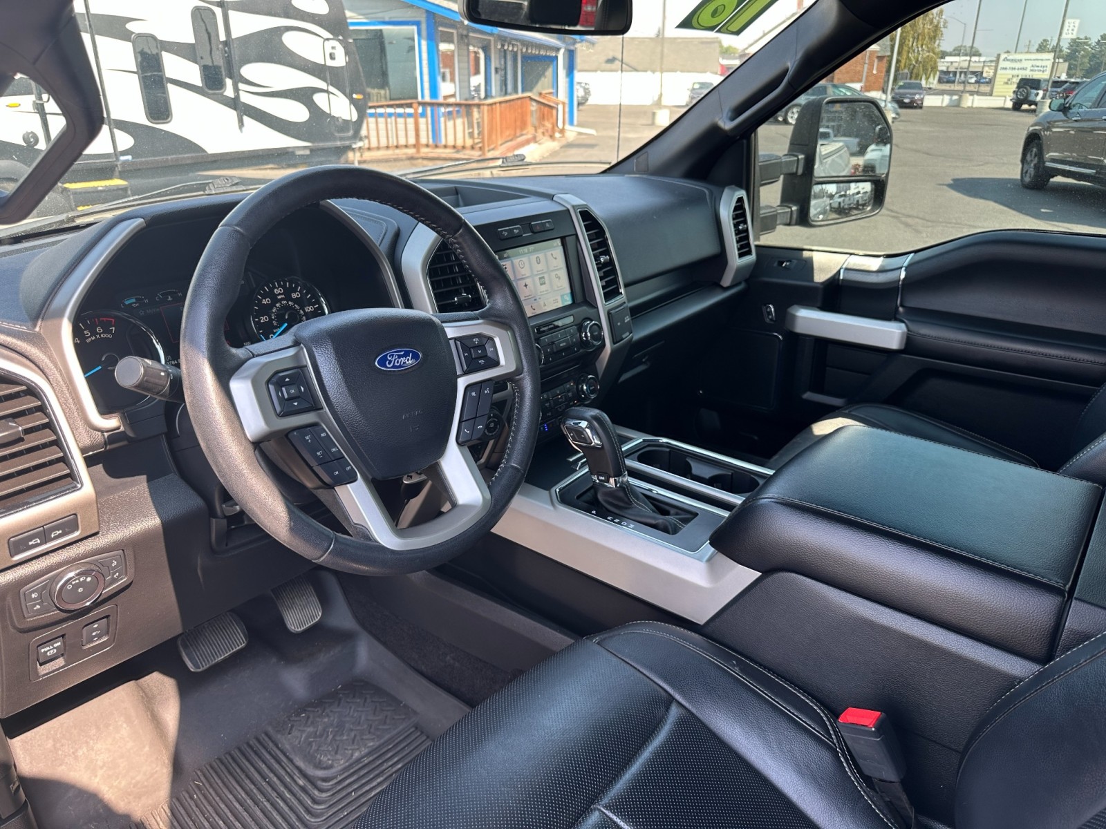 2018 Ford F-150 LARIAT 20