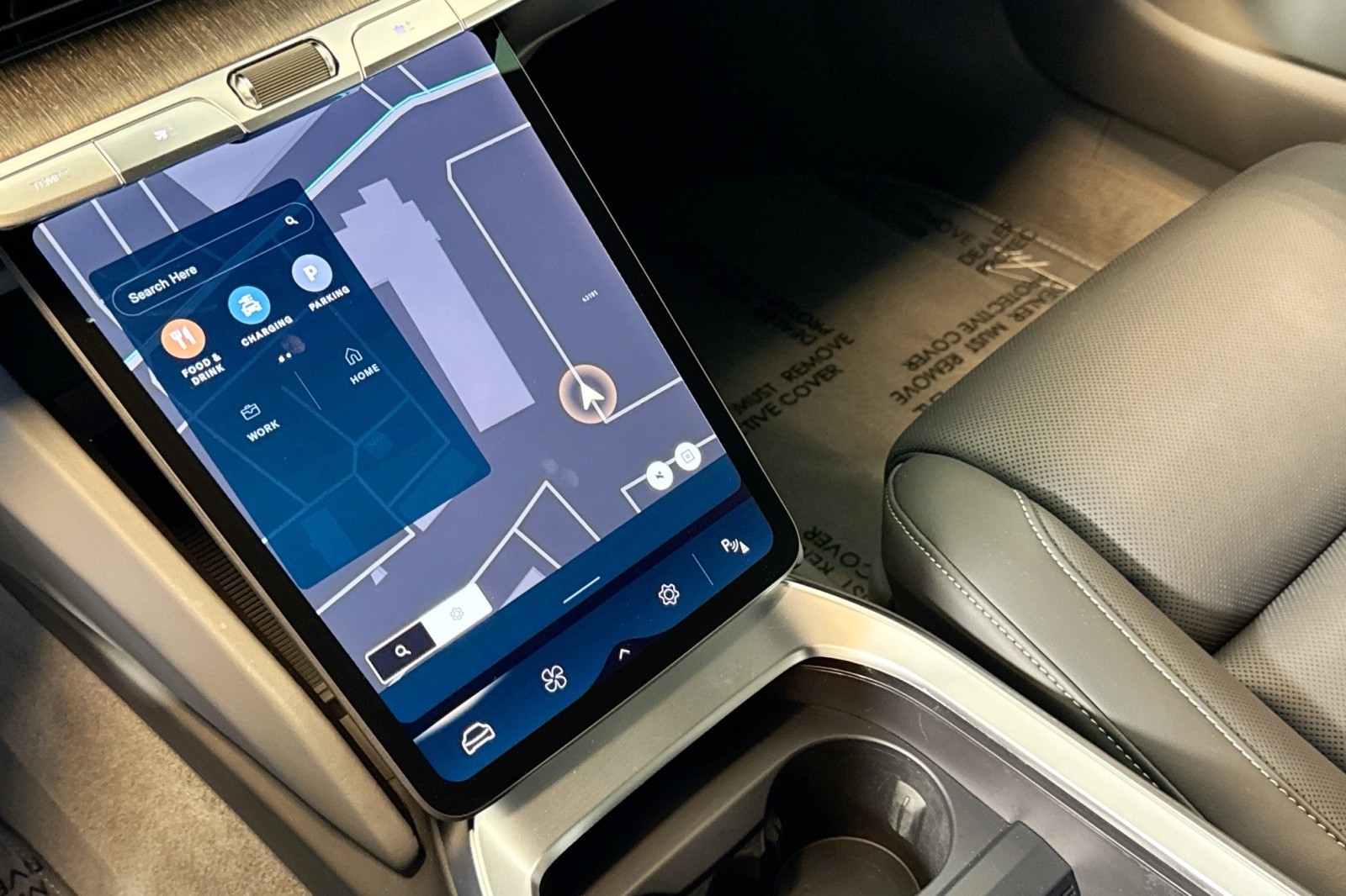 Used 2024 Quantum Grey Metallic Lucid Touring image 16