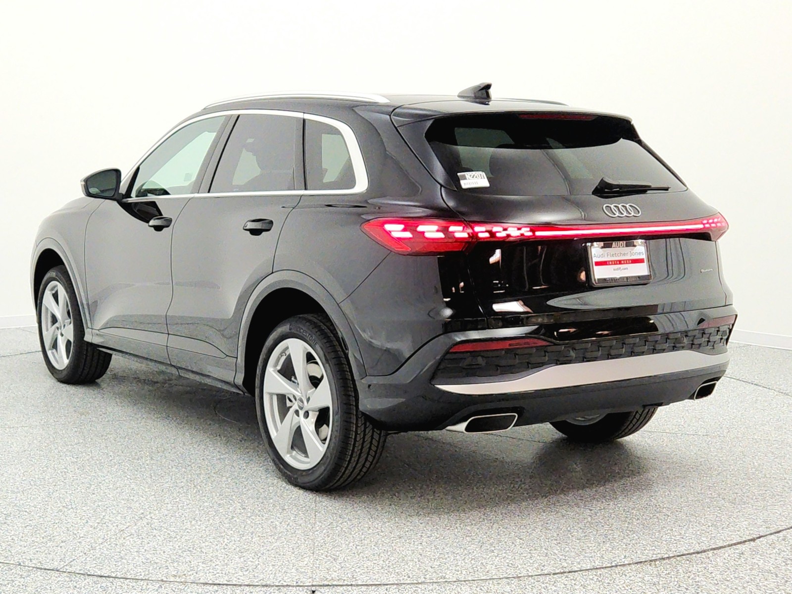 New 2026 Mythos Black Metallic Audi Premium Plus 2.0 TFSI quattro image 7