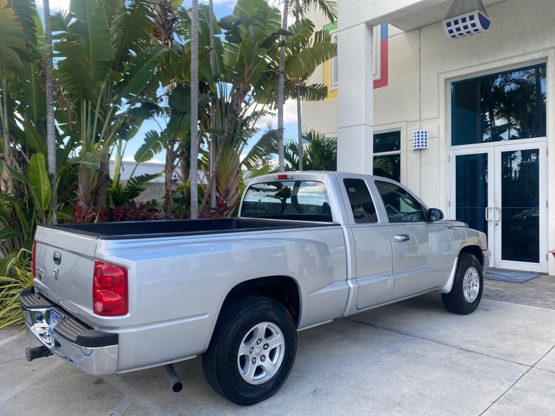 2006 Dodge Dakota SLT CLUB CAB LOW MILES 55,990 in , 