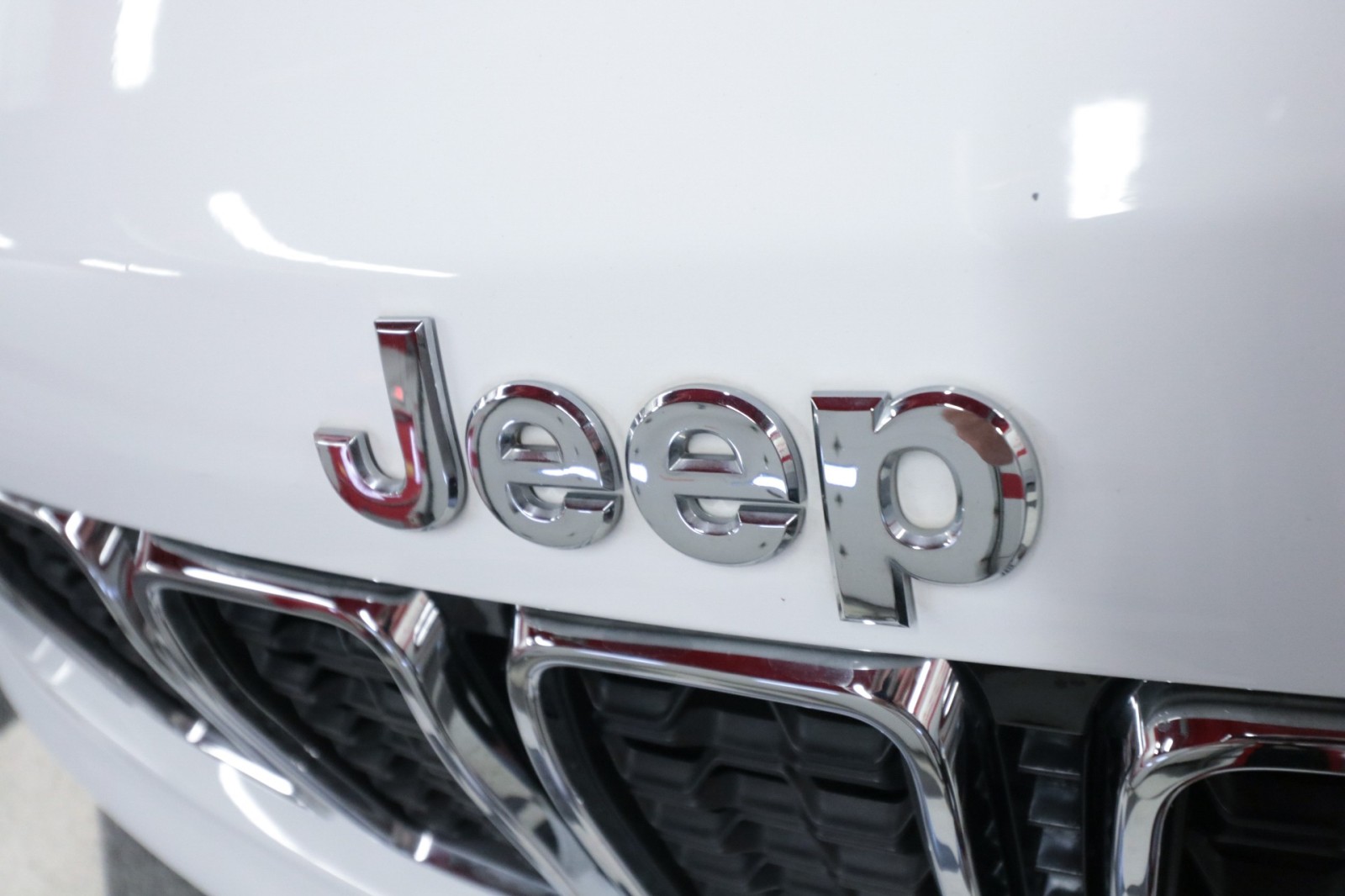 Used Car 2018 Jeep Grand Cherokee  Limited For Sale Under $20,000 In Austin, Texas