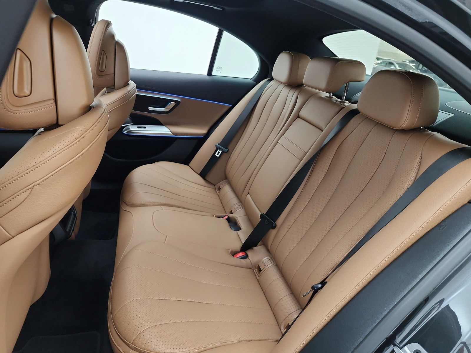 New 2027 Graphite Grey Metallic Mercedes-Benz E 350 RWD Sedan image 11