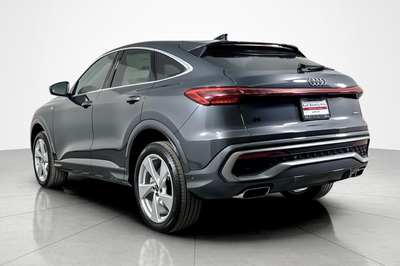 New 2026 Tambora Gray Metallic Audi Premium Plus 2.0 TFSI quattro image 4