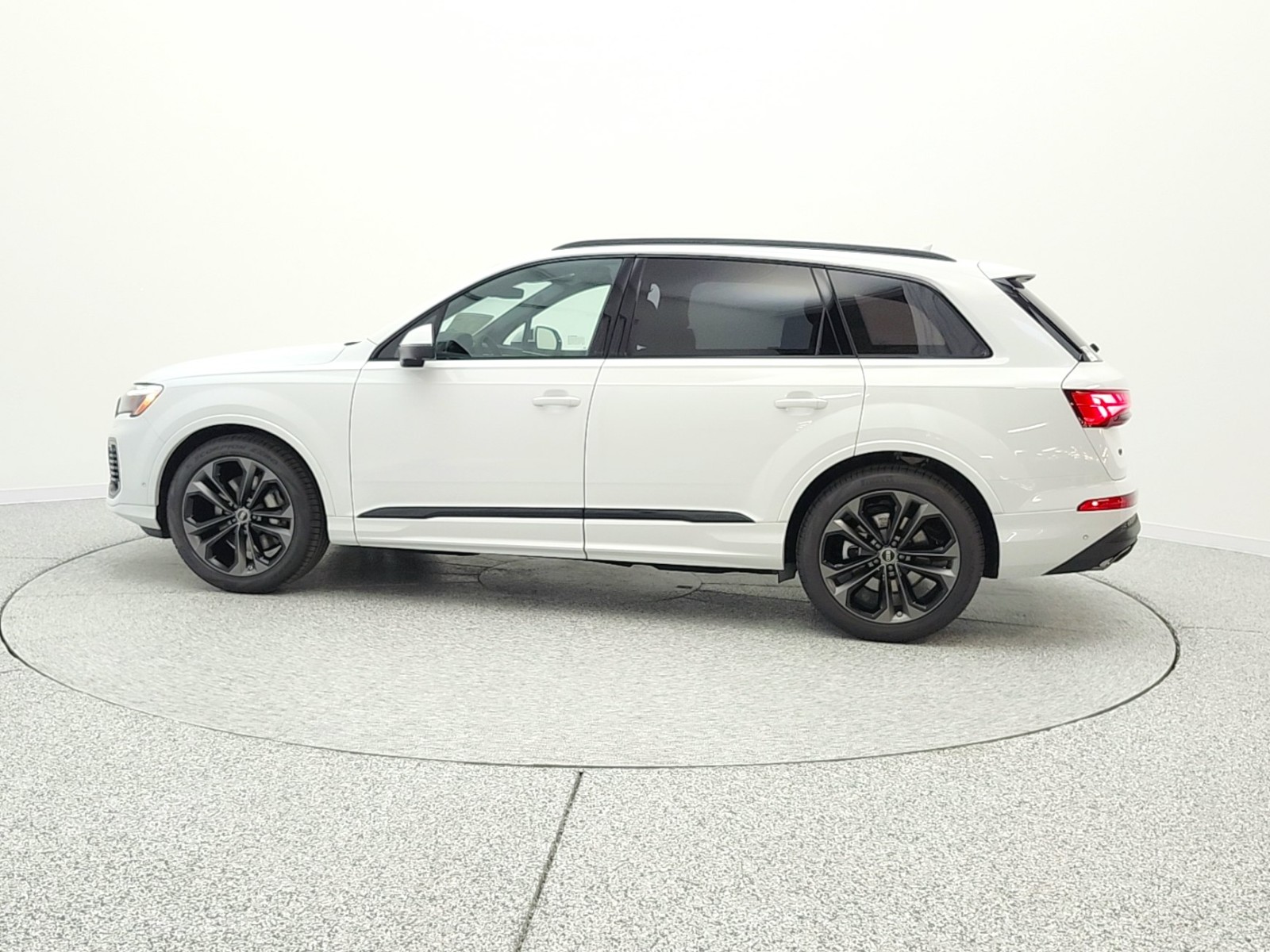 New 2026 Glacier White Metallic Audi Premium Plus 55 quattro *Ltd Avail* image 8