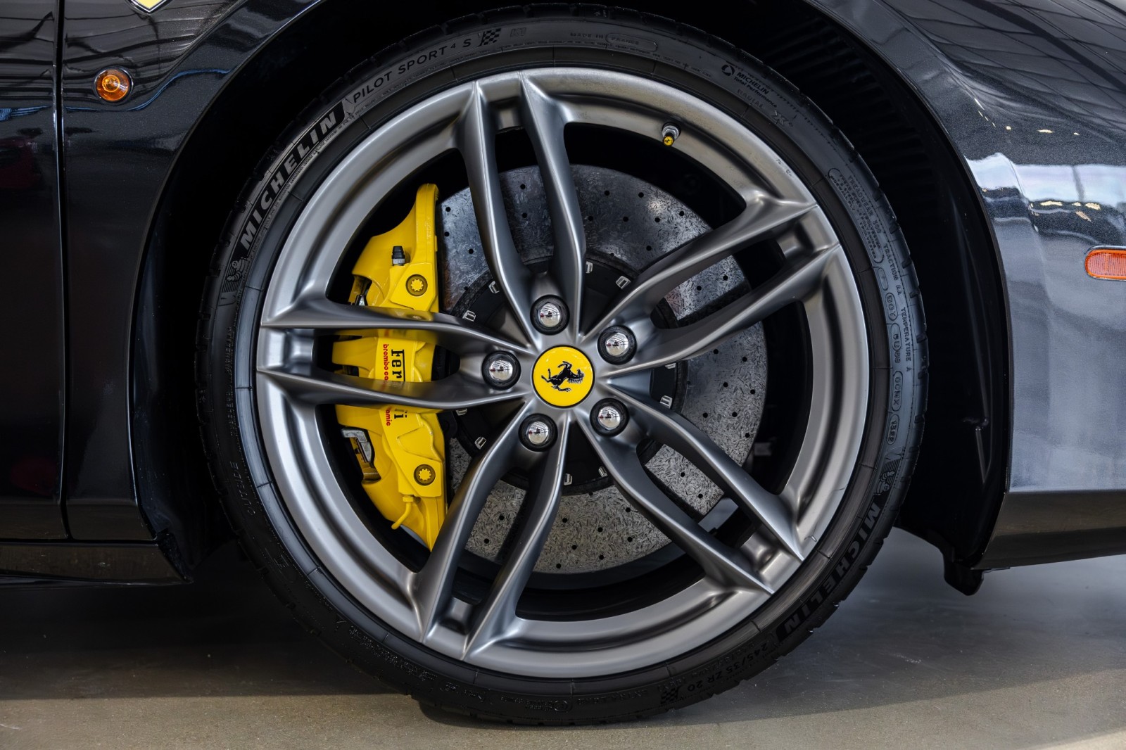 Used Car 2018 Ferrari 488 Spider  For Sale Under $400,000 In Boerne, Texas