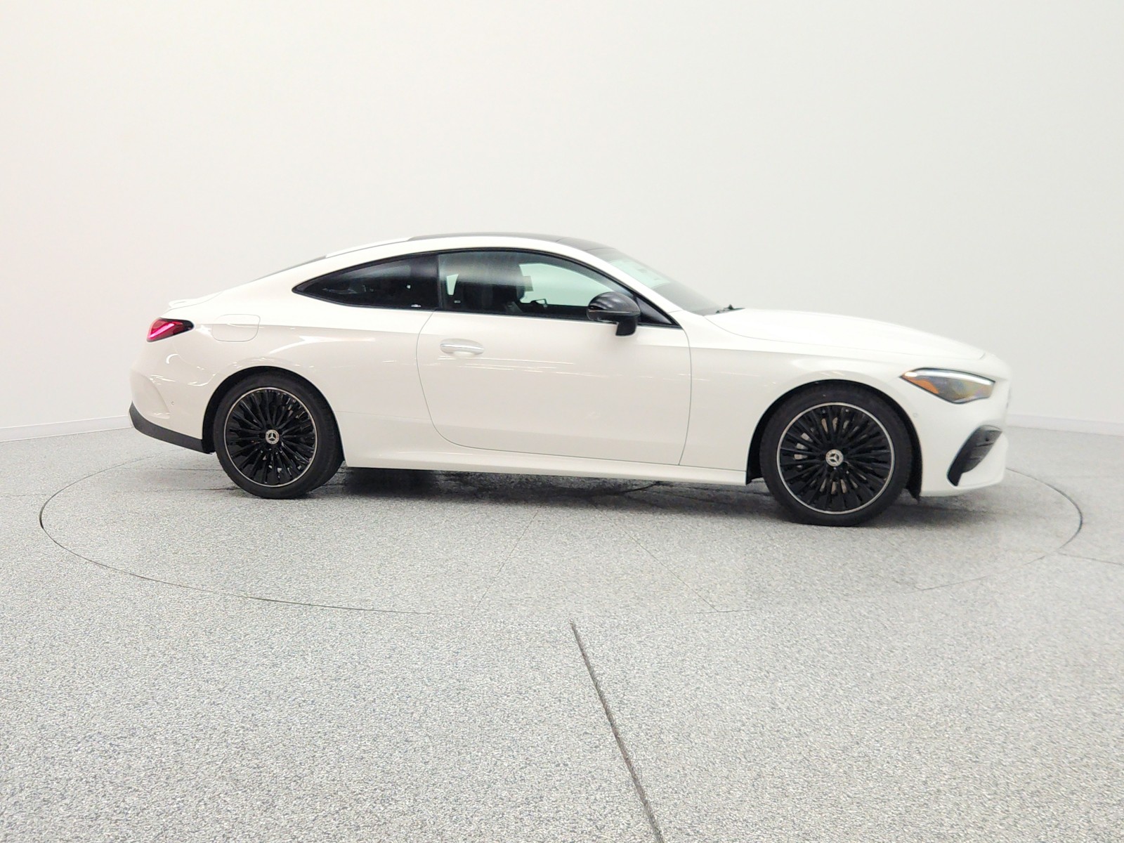 New 2026 Polar White Mercedes-Benz CLE 450 4MATIC® Coupe image 4