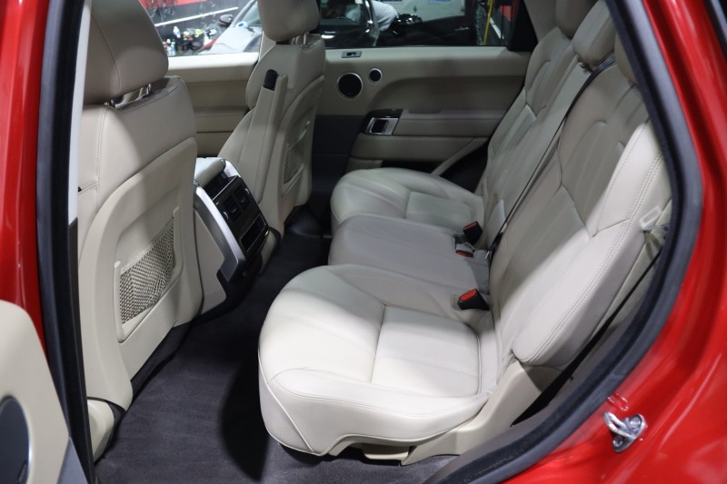 2016 Land Rover Range Rover Sport V8 Supercharged 4dr Suv in ,