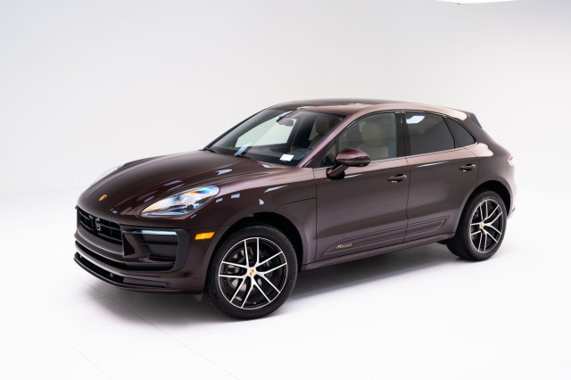 2025  Macan  in , 