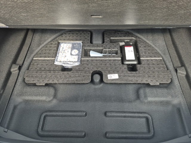 HondaCivic Hatchback Hybrid11