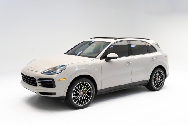 2021  Cayenne E-Hybrid in , 