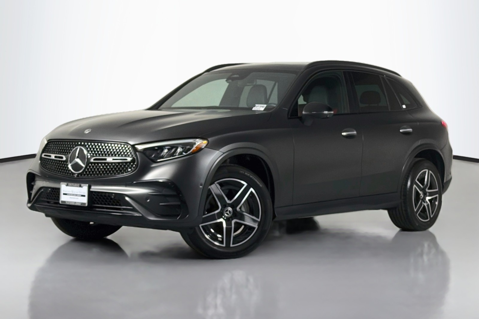 2024 Mercedes-Benz GLC 300